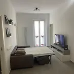 Deluxe Apartment Self Check In Parking
